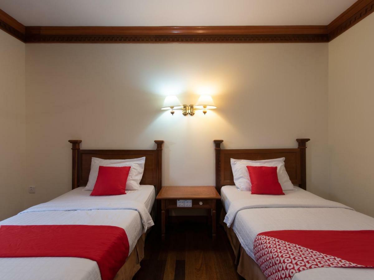 Super Oyo 89300 Zen Garden Hotel